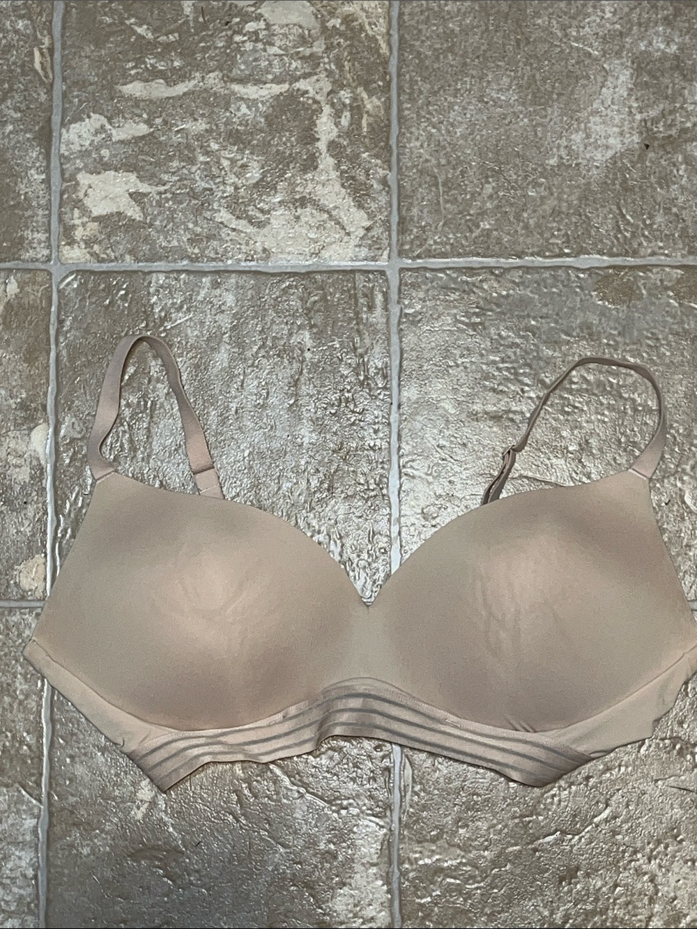 Auden Seamless Push-Up Wirefree Light Nude Bra